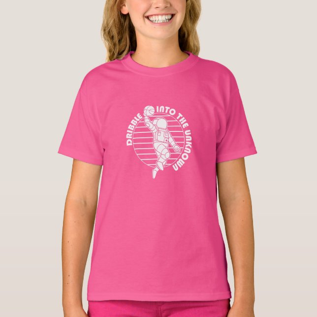 Cute Space Astronaut spelar basketboll T Shirt (Framsida)