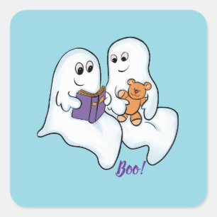 Cute spöken läser tillsammans på Halloween Fyrkantigt Klistermärke