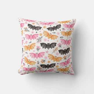 Cute Spooky Fladdermus och Blommigt Pastel Hallowe Kudde