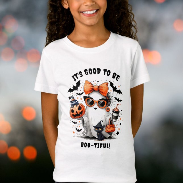 Cute Spooky Ghost Girl Halloween T Shirt (Skapare uppladdad)