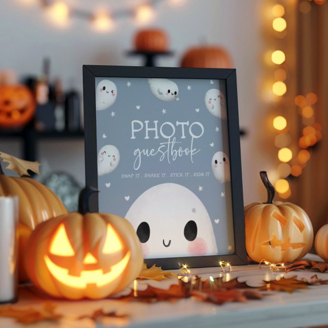 Cute Spooky One Halloween Guestbook Poster (Skapare uppladdad)