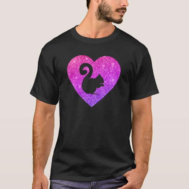 Cute Squirrel Heart  For Girls and Women T Shirt (Framsida)