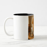 Cute Squirrel och Laptop Coffee Mugg<br><div class="desc">Det här charmerande kaffet mugg har en vacker ekorre sitta bredvid en bärbar dator, perfekt för djur älskare och teknikentusiaster i lika stor utsträckning. Den är gjord av keramik av hög kvalitet och är perfekt för att njuta av dina favoritdrycker i hetten hemma eller på jobbet. En roligt och en...</div>