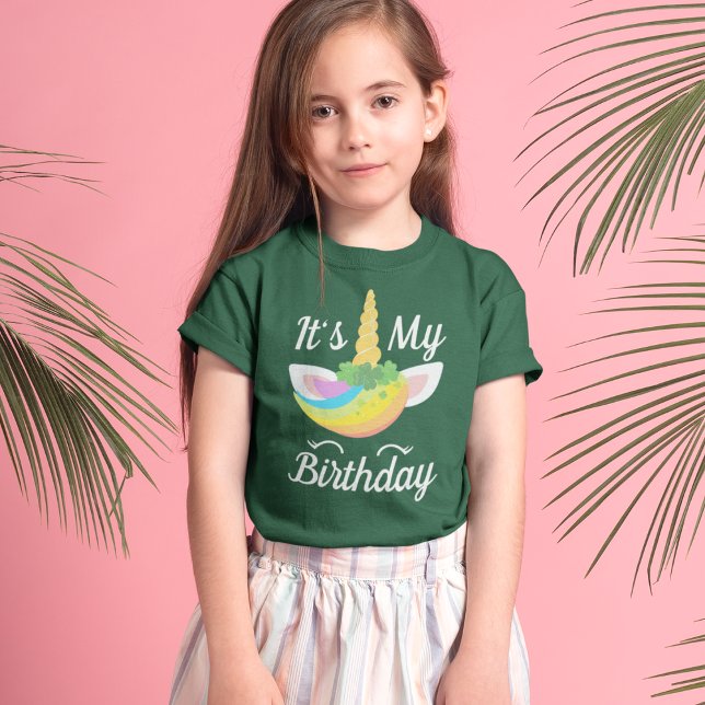 Cute St. Patrick's Day Unicorn Birthday Girl T Shirt (Skapare uppladdad)