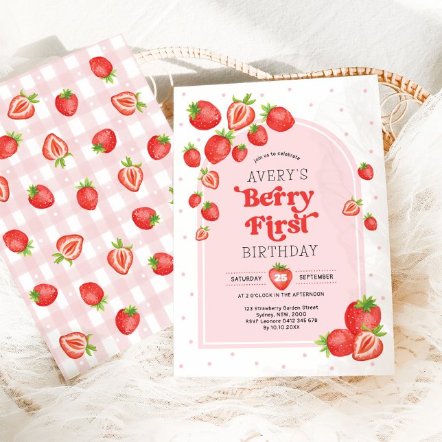Cute Strawberry Berry Första födelsedag Inbjudningar (Skapare uppladdad)