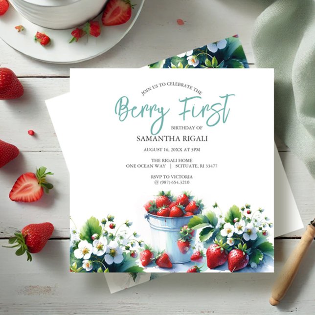 Cute Strawberry Berry Första födelsedag Inbjudningar (Berry sweet birthday invitations watercolor strawberries in shades of red. )