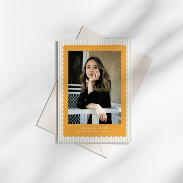 Cute Stripes Scallops Border Grad Announcement Inbjudningar (Skapare uppladdad)