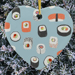 Cute Sushi Ceramic Ornament<br><div class="desc">Visa kärlek av sushi-,  nigiri- och maki-rullar med denna roligt alternativ julprydnad. Prova de andra formerna för att se vilka du föredrar,  eller beställ en sort för kohesiv dekoration!</div>