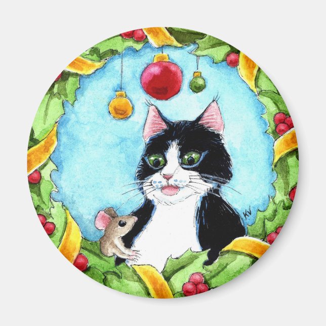 Cute tabby cat, mouse, Christmas winter snow Magnet (Framsidan)