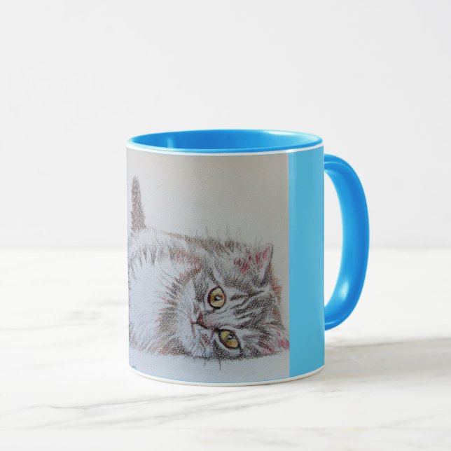 Cute Tabby katt spelar blyertspennan Teckning Mugg (Framsida höger)