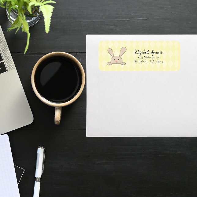 Cute Tan Bunny Rabbit Returadress Gult Argyle Etikett (Skapare uppladdad)