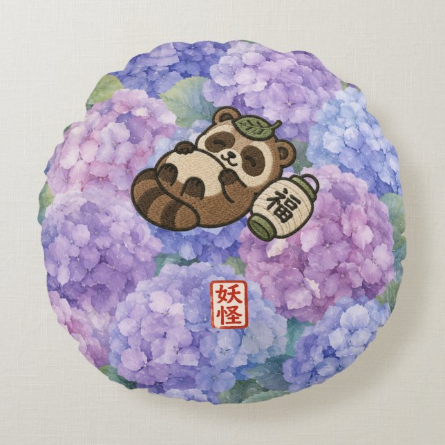 Cute Tanuki Round Pillow | Japanese Yokai Hydrange Rund Kudde (Framsidan)