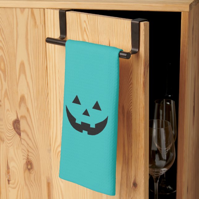 Cute teal jack o lantern pumkin ansikte Halloween Kökshandduk (Thirds Fold)