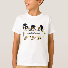 Cute Tecknad Graduating Penguins w/Banner T Shirt