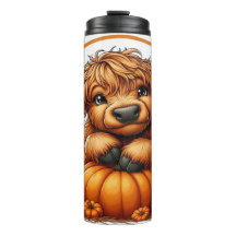 Cute Tecknad Highland Cow med Pumpkins