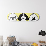 Cute Tecknad hund-uppspelningsdesign Mini Skateboard Bräda 18,5 Cm<br><div class="desc">Visa upp kärlek för hundar och skifferkultur med den här vackra skateboard-rosan, med en lekfull trio av tecknad-stil valper! Roligten och den minimalistiska utformningen gör det till perfekt för hundälskare, husdjursgroomerer och skater som vill ha en unik fångstpanel för öga. De fetstilta svartvita illustrationerna av hund går mot den mjuka...</div>