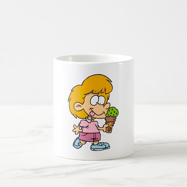 Cute Tecknad Kid Eating Ice Cream Cone Kaffemugg (Skapare uppladdad)