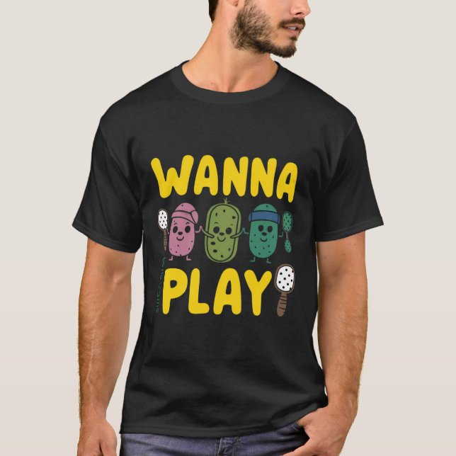 Cute Tecknad Pickle vill spela upp Pickleball T Shirt (Framsida)