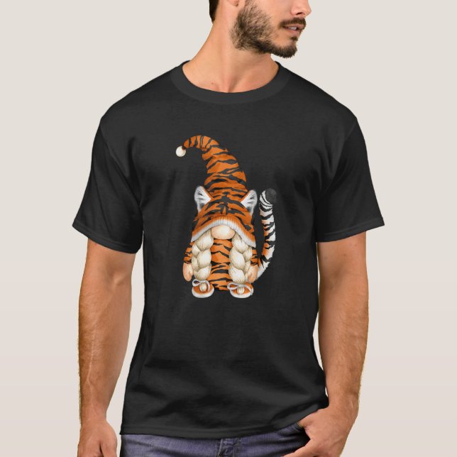 Cute Tiger Mamma Gnomie in Tiger Costume for Women T Shirt (Framsida)
