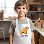 Cute Tiger Personlig Barnförkläde<br><div class="desc">Barnens apron för djur älskare har en söt tiger illustration. Anpassa den med ditt barns namn i svart brev. Gör en underbar apron för pojkar eller flickor!</div>