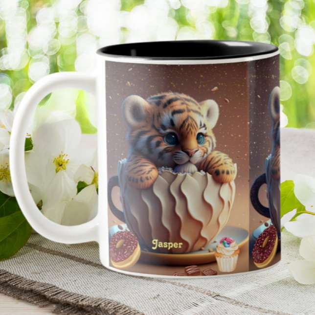 Cute Tiger Personlig Namn Rustic Background Två-Tonad Mugg (Skapare uppladdad)