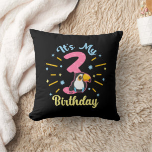 Cute Toucan 3:e födelsedag 3:e året gammal flicka Kudde