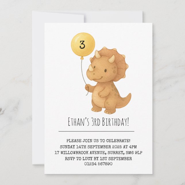 Cute Triceratops med Gult Balloon Birthday Inbjudningar (Framsida)