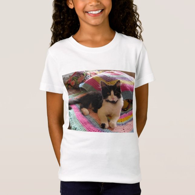 Cute Tuxedo Cat cat on Crochet Matta Girls T Shirt (Framsida)