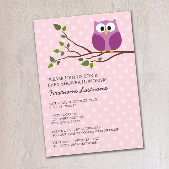 Cute Uggla på Gren och polka dots Flicka Inbjudningar (Cute Woodland Owl Baby Shower Invitation - Pastel Pink Polka Dots)