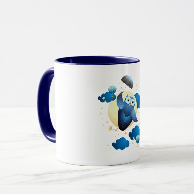 Cute Uggla som flyger med paraplyer Mugg (Framsida vänster)