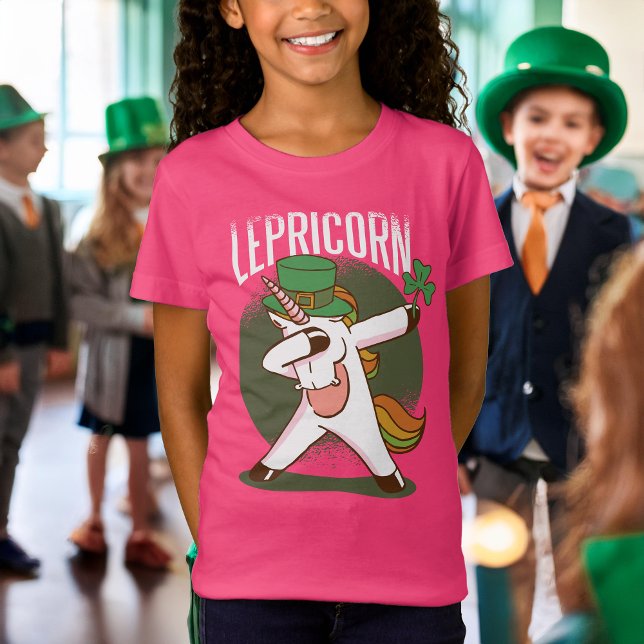 Cute Unicorn Leprechaun St. Patrick's Day T Shirt (Skapare uppladdad)