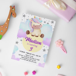 Cute Unicorn och Silver Stars Birthday Inbjudningar
