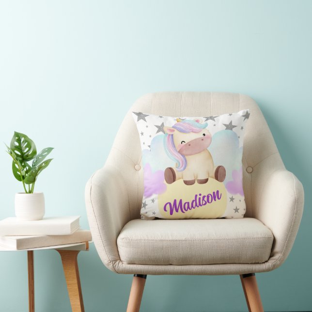 Cute Unicorn och Silver Stars Namn Kudde (Stol)