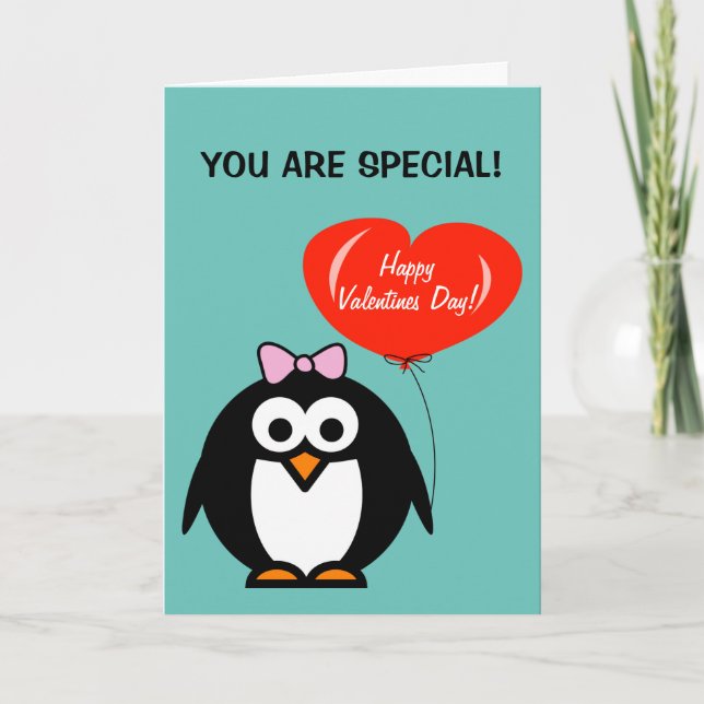 Cute Valentine Day Card med penguin och hjärta Helgkort (Framsida)