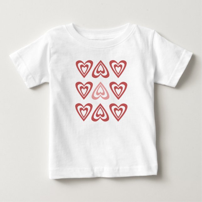 Cute Valentine Hearts – Love & Romance Design T Shirt (Framsida)