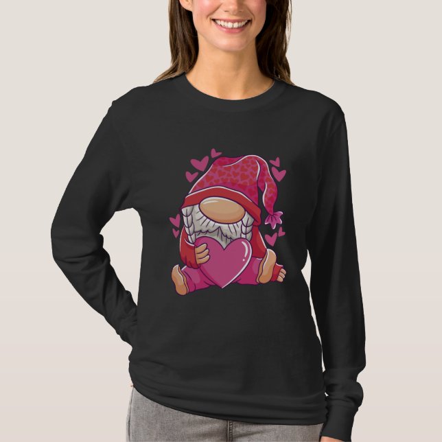 Cute Valentine s Day Gnome T Shirt (Framsida)