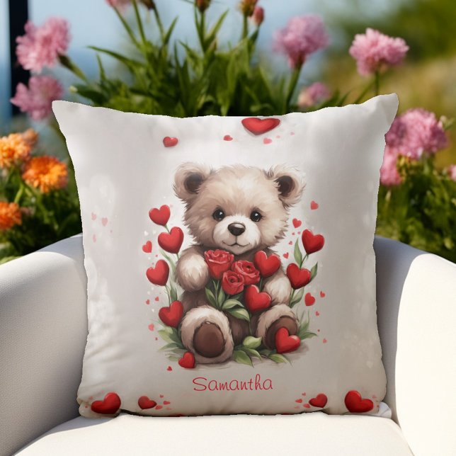 Cute Valentines björn med Röd ros och hjärtan Kudde (Skapare uppladdad)