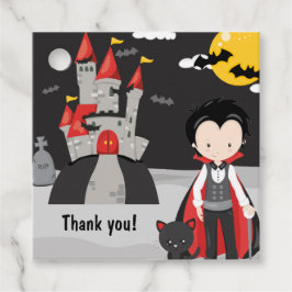 Cute Vampire Boy Halloween Kids Spooky Birthday Gåvor Etiketter