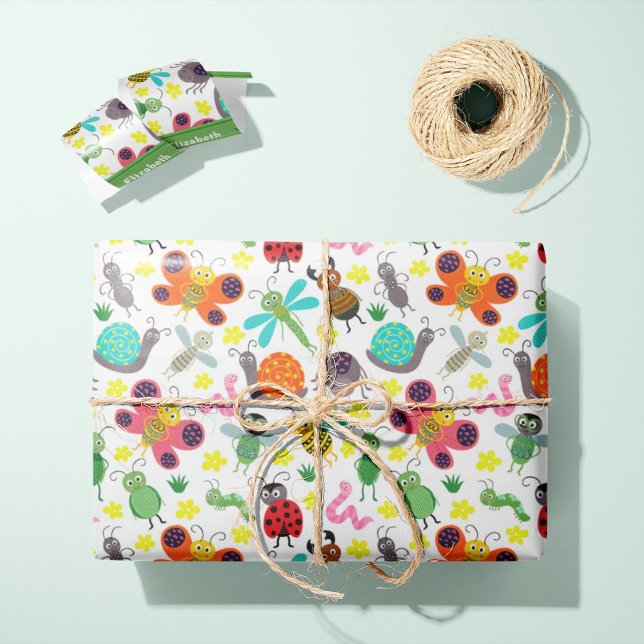 Cute Vår Insektra Kids Namn vid Mönster Presentpapper (Skapare uppladdad)
