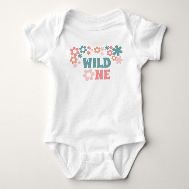 Cute Vild One Girl First Birday T Shirt (Framsida)