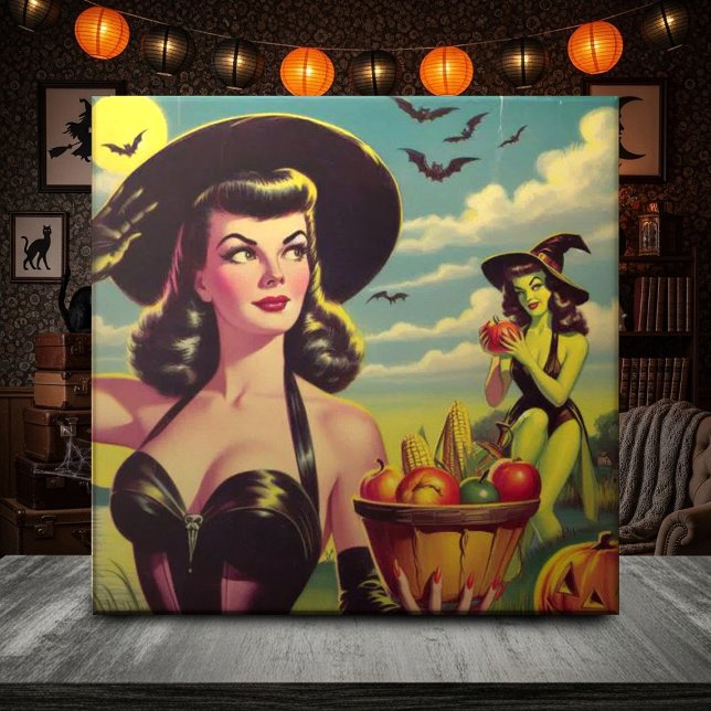 Cute Vintage Halloween Witch Pin-up Kakelplatta (Skapare uppladdad)