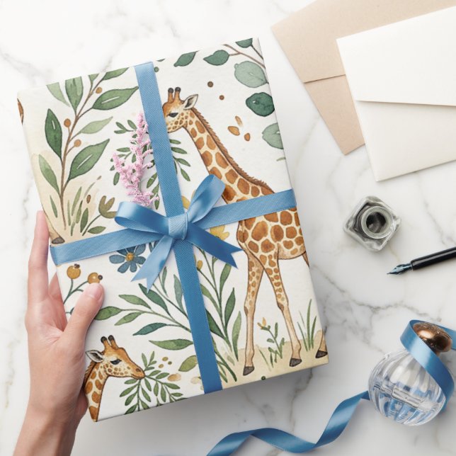Cute Watercolor Giraffe Pattern Presentpapper (Gifting)