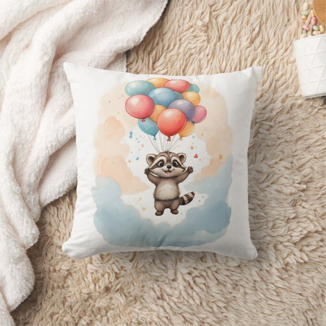 Cute Watercolor Raccoon Colorful Balloons Nursery Kudde (Filt)