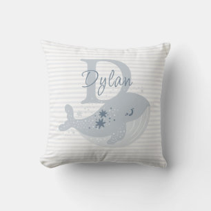 Cute Whale Modern Pojke Namn Monogram Kudde
