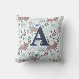 Cute Whimsical Cat Mönster, Blue och Grått Monogra Kudde