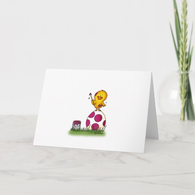 Cute Whimsical chick färgar ett Påskägg efter Helgkort (Framsida)