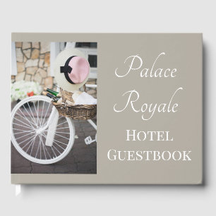 Cute Whimsical Cycle Hotel Bed and Breakfast Gästböcker