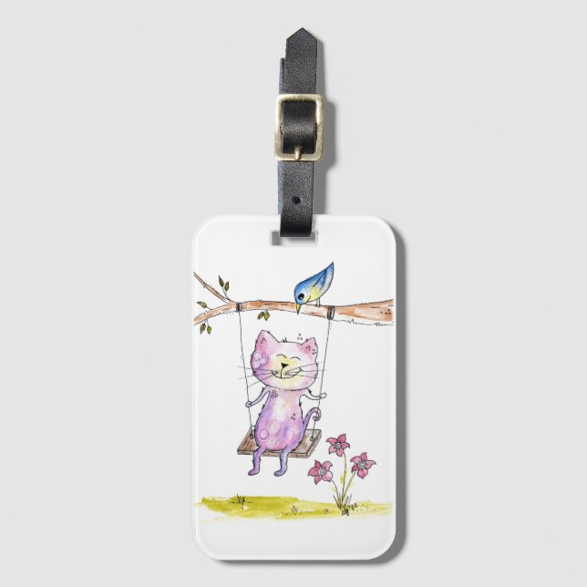 Cute Whimsical Rosa Cat on Swing Bagagebricka (Framsida vertikal)
