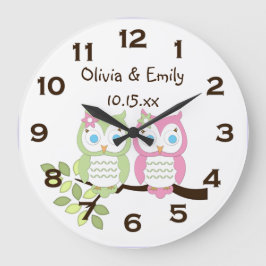 Cute Whimsical Rosa Grönt Uggla Twillingar Clock Stor Klocka
