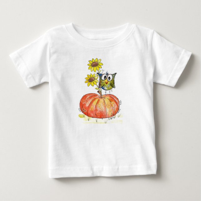 Cute Whimsical Uggla på Pumpkin T Shirt (Framsida)